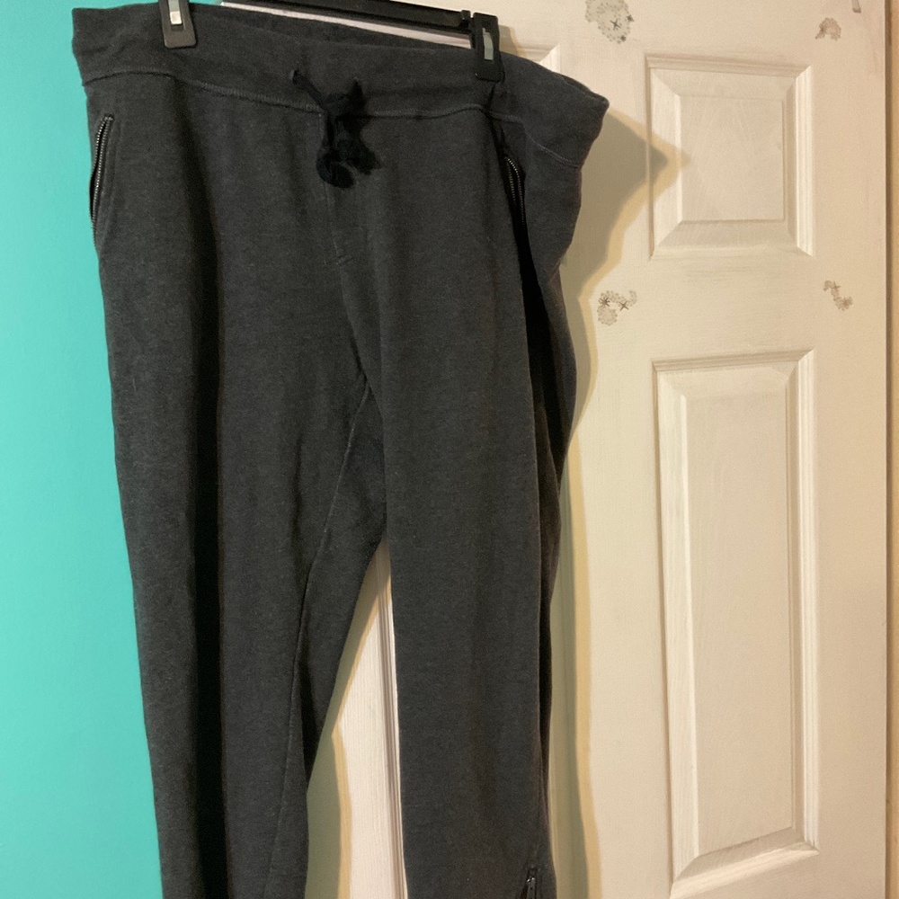 American eagle xl dark gray pants